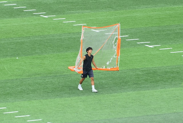 为何英超近